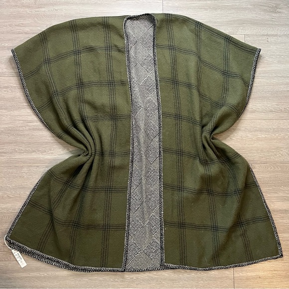 NWT- Madewell Women’s Poncho Cape Shawl One Size - Picture 2 of 6